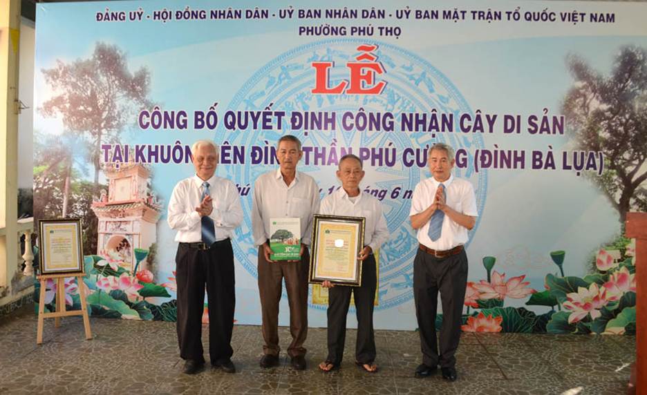 Thêm[-]3[-]địa[-]phương[-]ở[-]TP.[-]Thủ[-]Dầu[-]một[-]và[-]TP.[-]Bến[-]Cát[-](Bình[-]Dương)[-]được[-]công[-]nhận[-]Cây[-]Di[-]sản